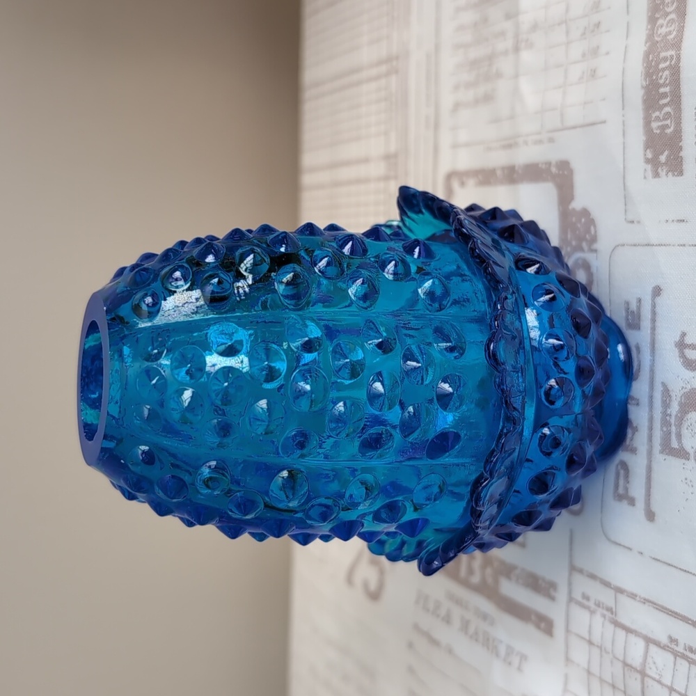 Fenton Blue Hobnail Fairy light